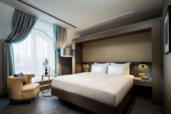 Hilton Vienna Plaza image 23
